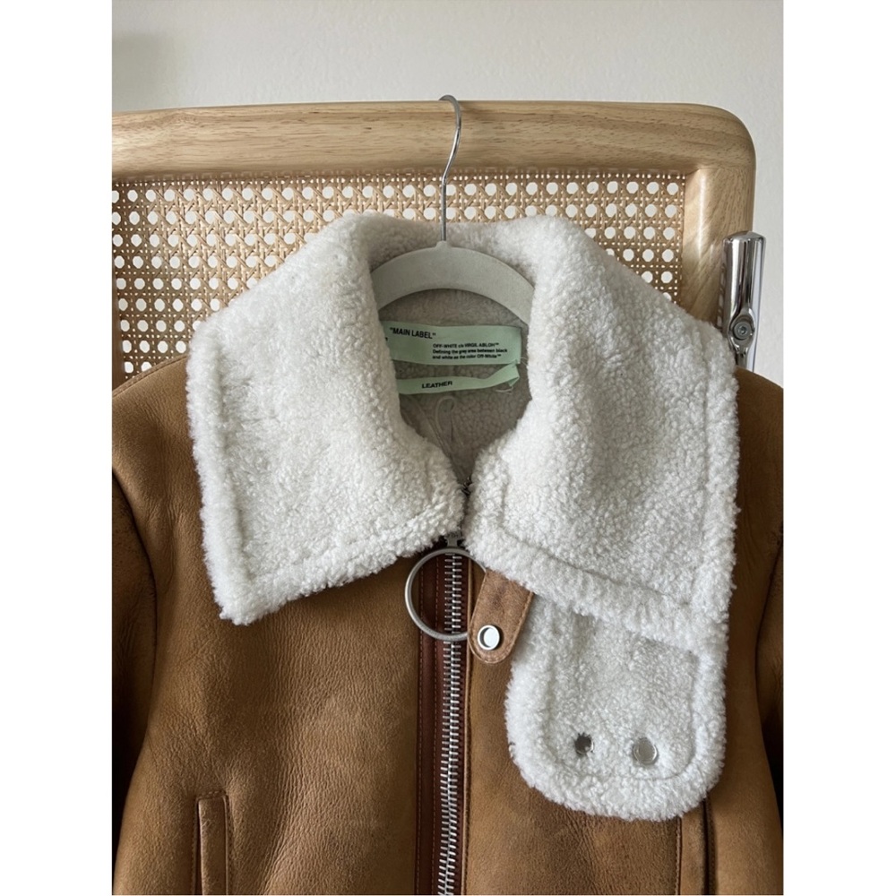 Off-White Shearling Jacket - image 4